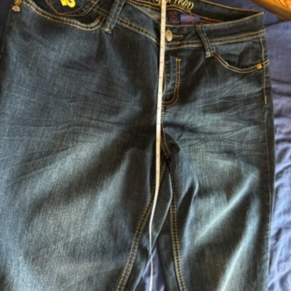 Women's Dereon Jeans Size 13/14 SlimStraight Blue Embossed Pockets - Picture 6 of 7